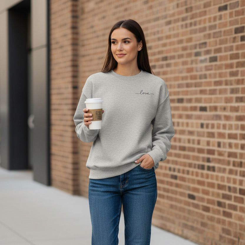 Women's Love Oversized Sweatshirt - The Line